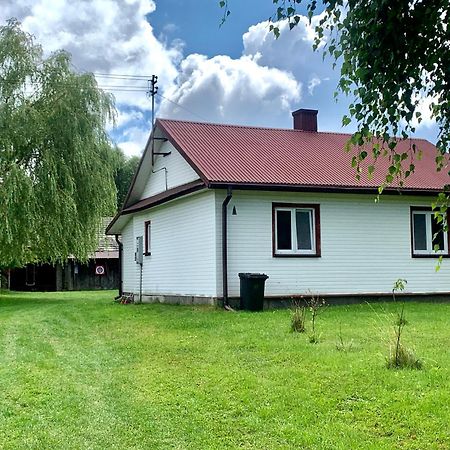 Domek Przy Zalewie Zwierzyniec Esterno foto
